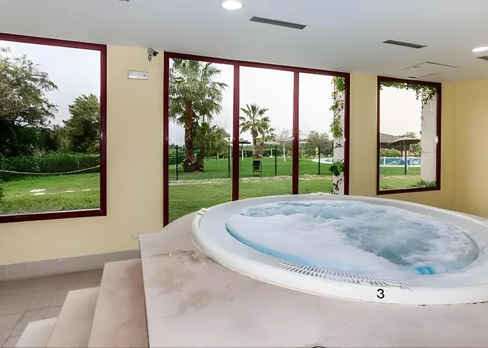 Luxury 3 Beds Inside Βίλα Εστεπόνα