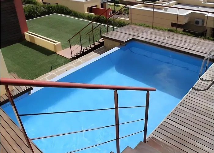 Luxury 3 Beds Inside *