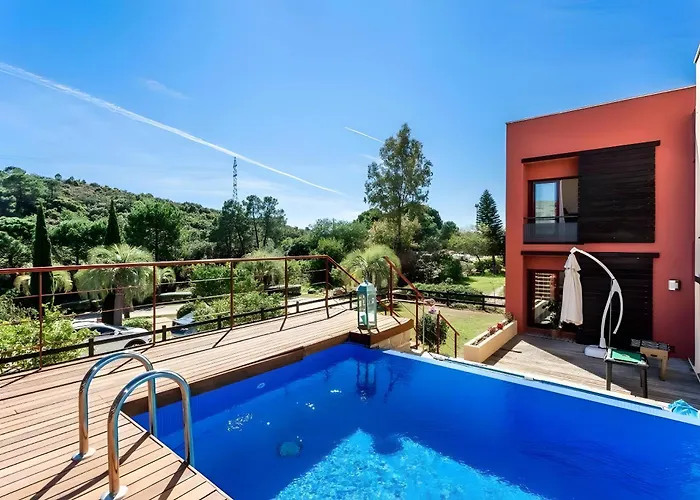 Luxury 3 Beds Inside Villa Estepona