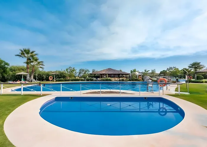 Luxury 3 Beds Inside