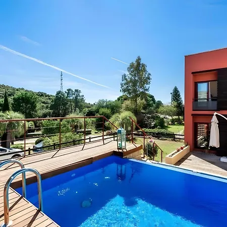 Luxury 3 Beds Inside Vila Estepona