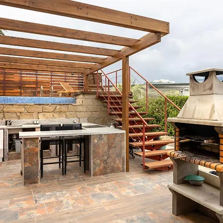 Vila Luxury 3 Beds Inside Estepona