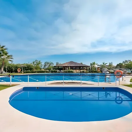 Luxury 3 Beds Inside